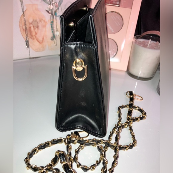 YSL Pouch - Picture 5 of 11